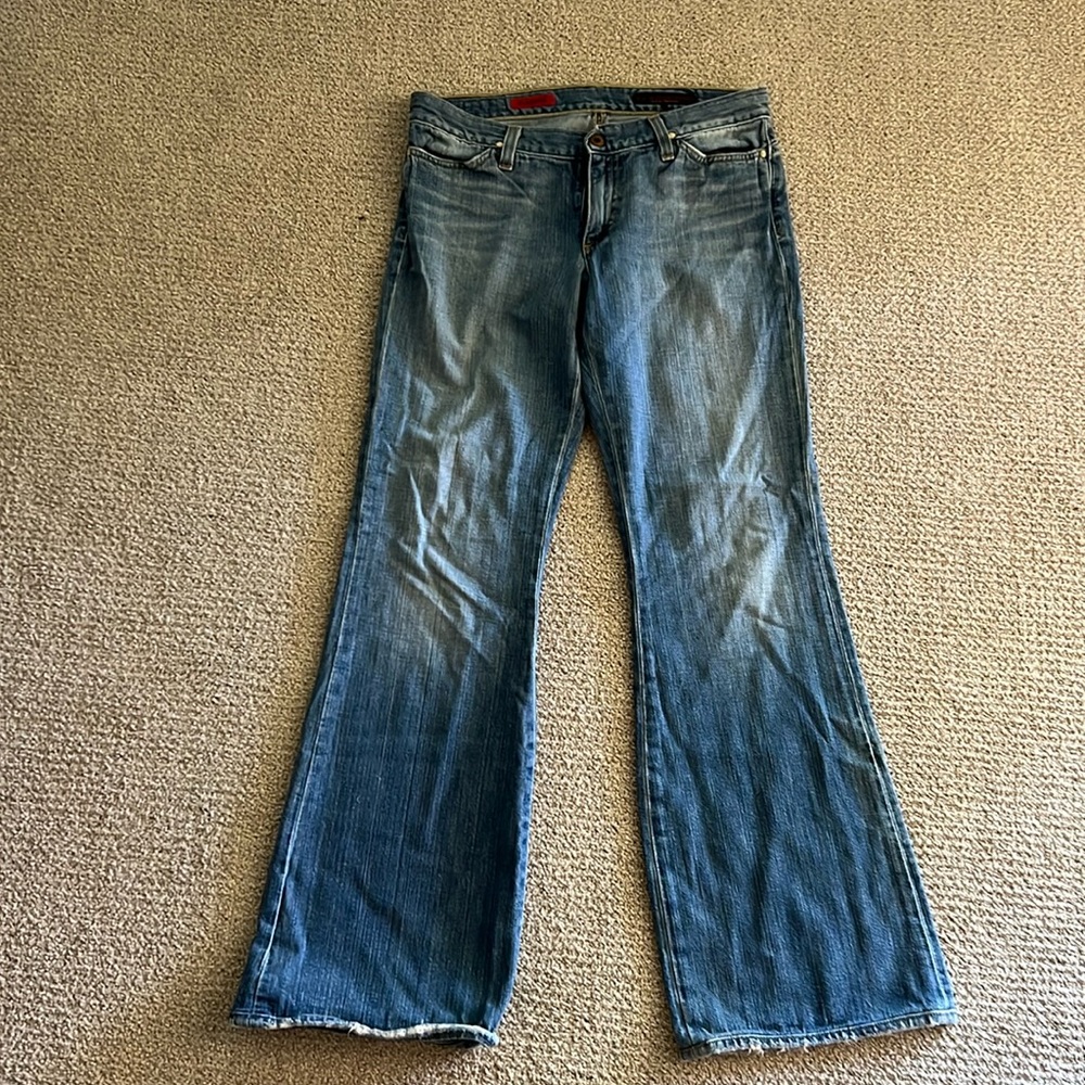 AG jeans. The legend. Size 29.